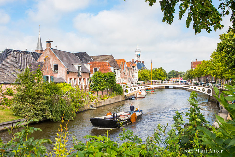 Vakantiepark aan het water nabij Dokkum